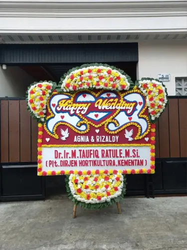 Papan Bunga Pernikahan boyolali